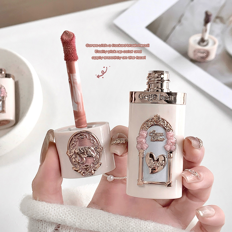 Matowy kremowy róż w sztyfcie  – Lip Tint Korean recenzja i cena