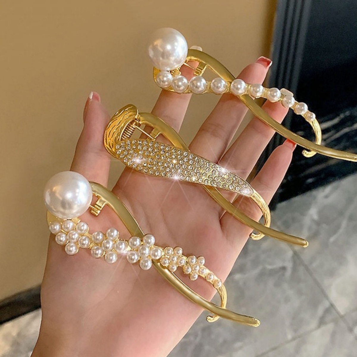 Elegancka brokatowa perłowa sp – Korean Daily Lifestyle recenzja i cena